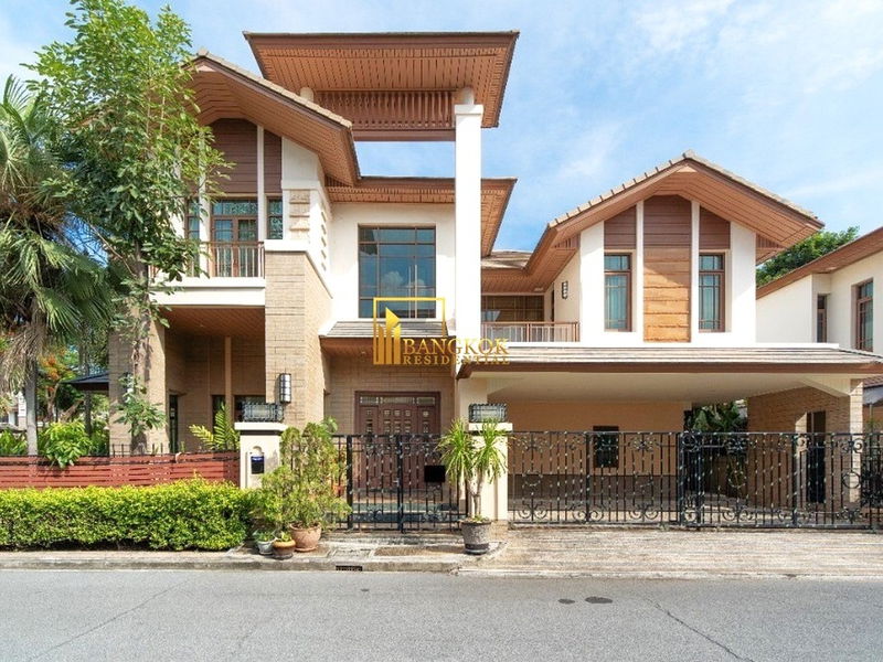บ้านเดี่ยวให้เช่า : Baan Sansiri 67 - Incredible 4 Bed Luxury House in Exclusive Compound - BR27800SH