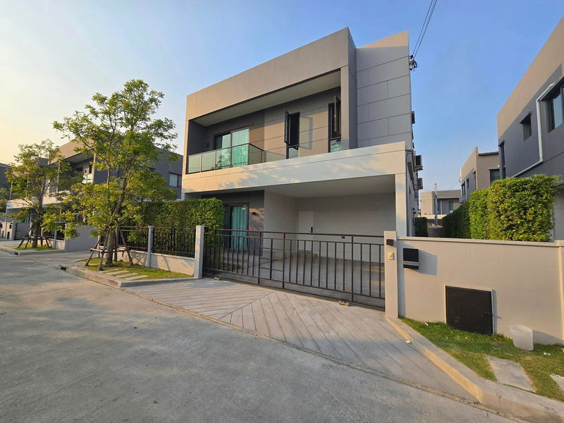 บ้านเดี่ยวให้เช่า : [ เช่า | RENT ] ⚡🌈HBN0059  บ้านเดี่ยว เซนโทร บางนา🌈⚡( Centro Bangna  ) 