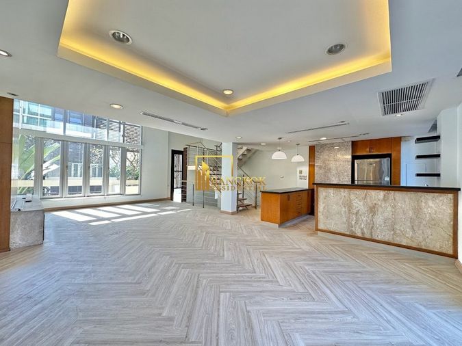 3-bed townhouse for rent, 320 sqm, 80 sq wah, The Lofts Sathorn