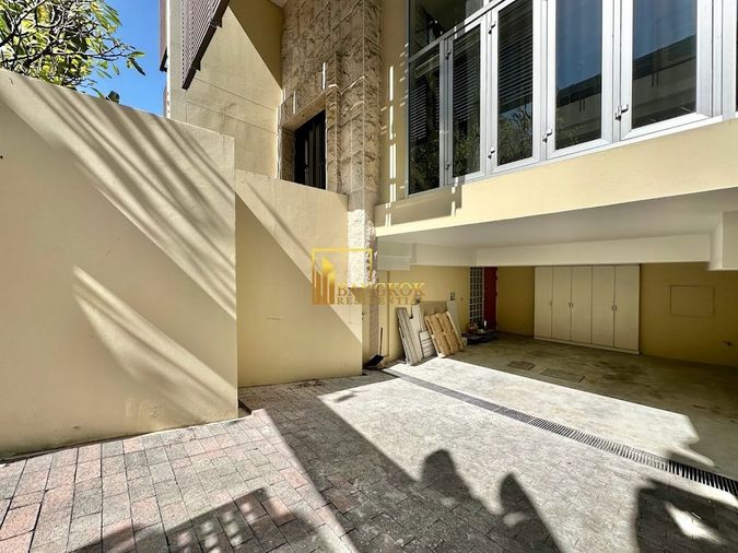 3-bed townhouse for rent, 320 sqm, 80 sq wah, The Lofts Sathorn