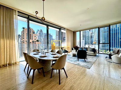 ขายคอนโด : Scope Langsuan - 2 Bed Ultra Luxury Condo in Vibrant Area - BR19926CD