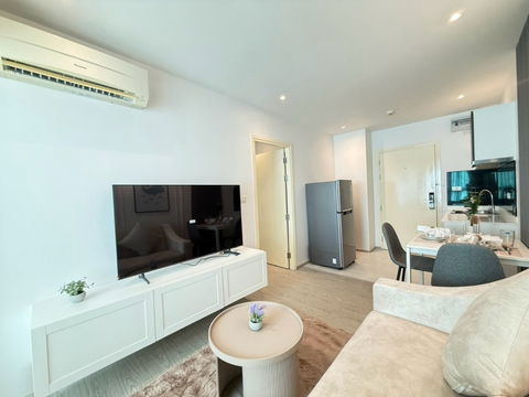 Zcape 3 Condominium For Sell WR-03021