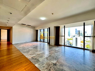 คอนโดให้เช่า : The Met - Exceptional 3 Bed Condo in Sathorn CBD Area - BR13543CD