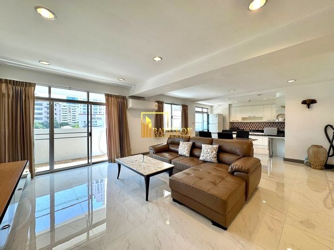 Royal Castle - Charming 3 Bed Condo in Phrom Phong - BR5977CD