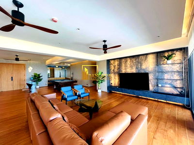 เช่าคอนโด BTS เอกมัย :  Phatsana Gardens - Incredible 4 Bedroom Pet Friendly Condo in Ekkamai Area - BR17122CD