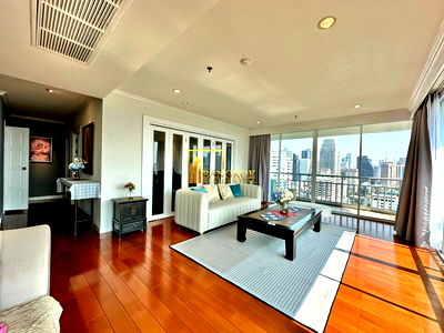 เช่าคอนโด สถานเอกอัครราชทูตออสเตรเลีย :  Lake Green - Beautiful 2 Bedroom Condo Overlooking Benjakiti Park- BR16366CD