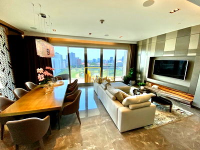 Condos for rent MRT Sam Yan :  185 Rajadamri - 2 Bedroom Condo For Rent in Ratchadamri - BR13858CD