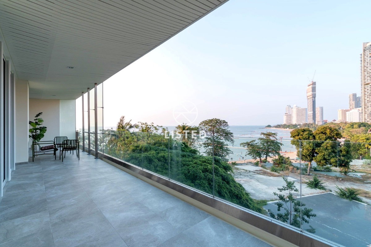 The Cove Pattaya Beachfront Condo for Sale