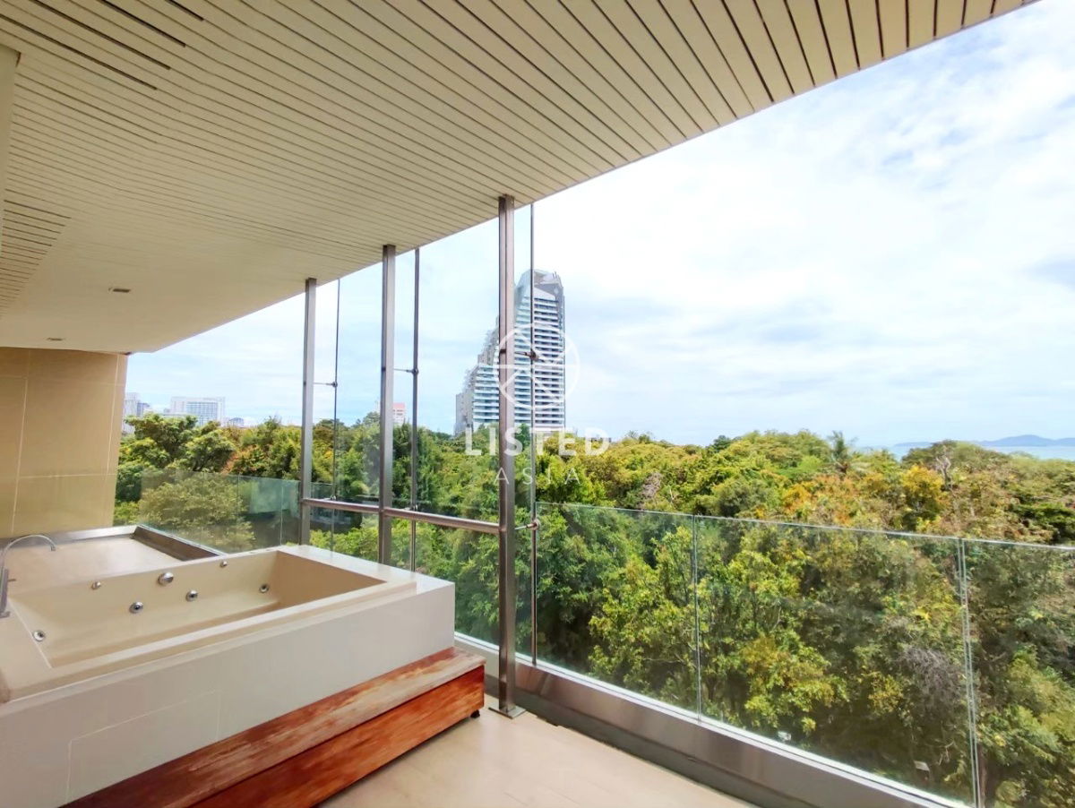 picture The Cove Pattaya 2 Bedrooms for Sale - 1/17