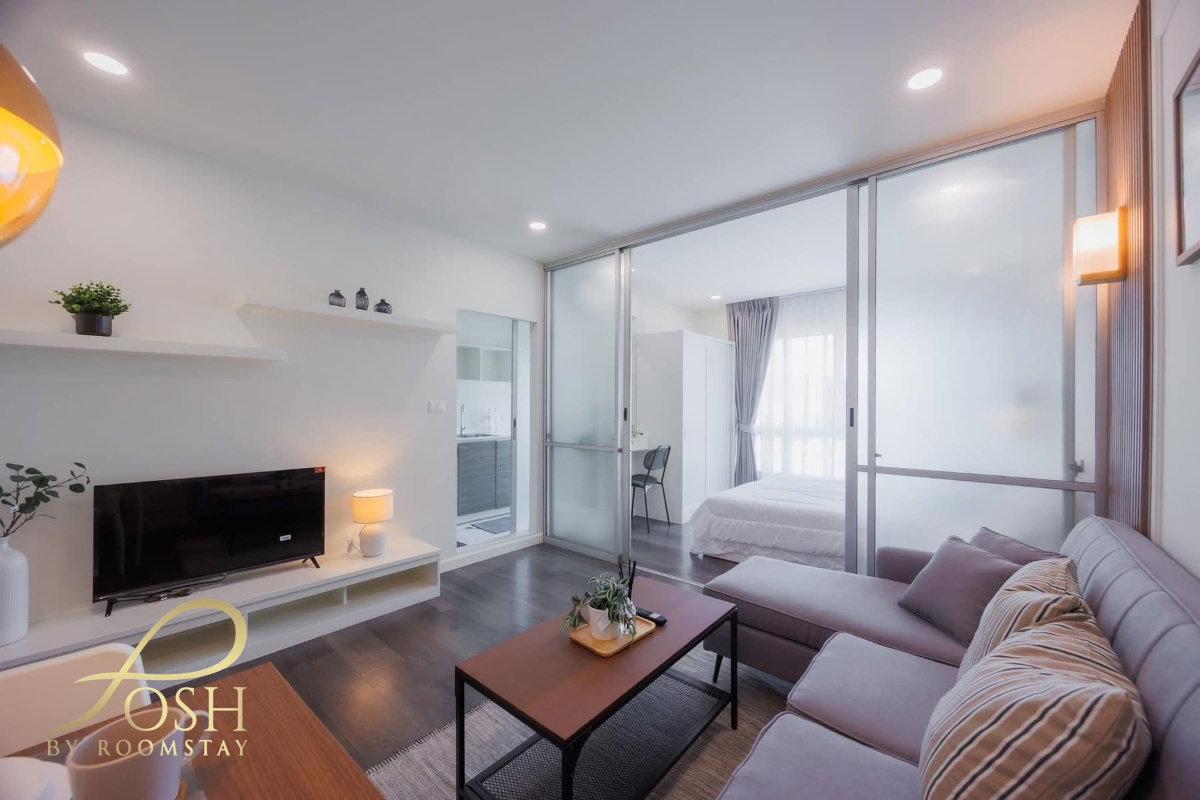 D Condo Mine, newly renovated, fully furnished with appliances, ready to move in. - image 6