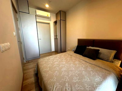 Condos for sale Khlong Toei : 📲Line ID @556ryccg 🌅1 Bedroom 34 sqm Floor14 Pool view OKA HAUS Sukhumvit36 Fully furnished near Skytrain BTS Thonglo