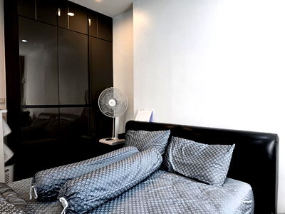 ขายคอนโด : Ideo Q Chula Samyan【𝐒𝐄𝐋𝐋 & 𝐑𝐄𝐍𝐓】🔥ความลงตัวของสไตล์โมเดิร์น ทุกตารางนิ้วคือความใส่ใจ บิ้วอินจัดเต็ม ใช้งานได้จริง🔥 ติดต่อไลน์ไอดี: @hacondo