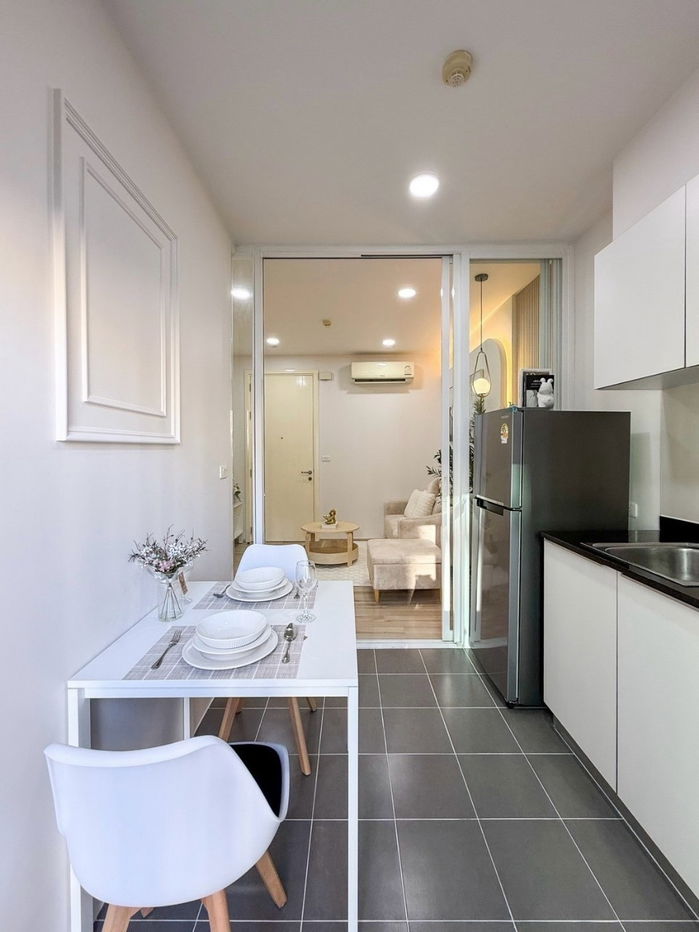 picture The Base Uptown For Sell WR-03036 - 8/15