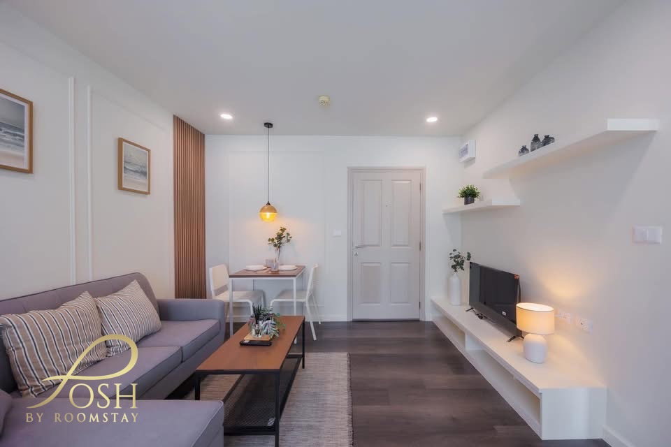 D Condo Mine, newly renovated, fully furnished with appliances, ready to move in. - image 4