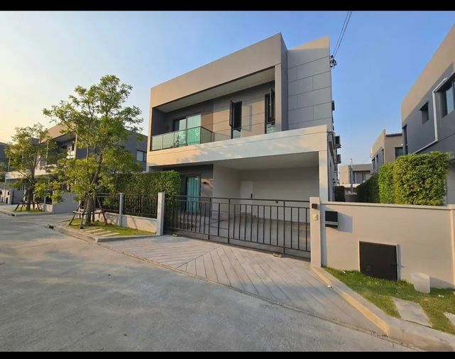 ให้เช่าบ้านเดี่ยว​ Centro Bangna