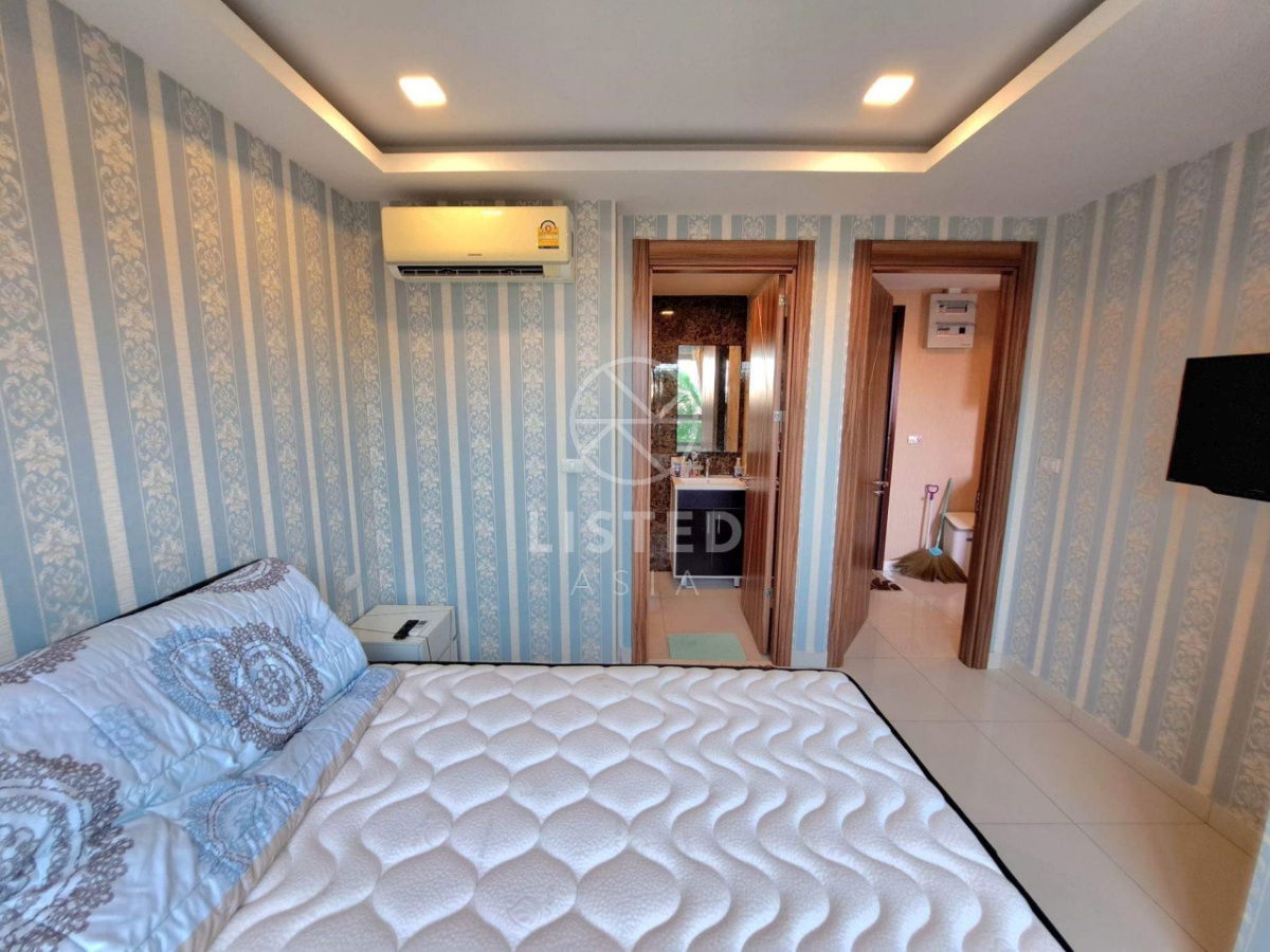 picture Arcadia Beach Resort Pattaya 2 Bedrooms for Sale - 9/13