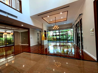 Houses for rent Watthana :  Baan Sansiri 67 - 4 Bedroom Luxury House in Phra Khanong Area - BR28202SH