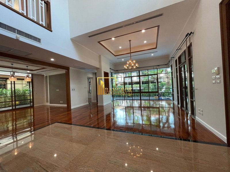 บ้านเดี่ยวให้เช่า :  Baan Sansiri 67 - 4 Bedroom Luxury House in Phra Khanong Area - BR28202SH
