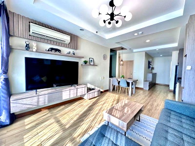 Condos for rent : For rent: Ladda Plus Condo Sriracha, city center, good location, near Robinson Department Store