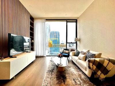 Condos for rent Lang Suan Road :  Scope Langsuan - Luxurious 1 Bedroom For Rent in Chit Lom - BR18946CD