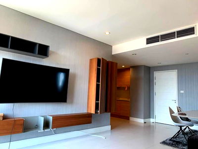 เช่าคอนโด กรุงเทพมหานคร : Aguston Sukhumvit 22✔ ( อกัสตัน สุขุมวิท 22 ) Pet-friendly condo✔ Newly Renovaled เฟอร์นิเจอร์ใหม่ พร้อมเข้าอยุ่ @joinmeliving