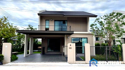 บ้านเดี่ยว บางละมุง ชลบุรี : สำหรับ ขาย บ้าน 4 ห้องนอน ที่ Engel Haus