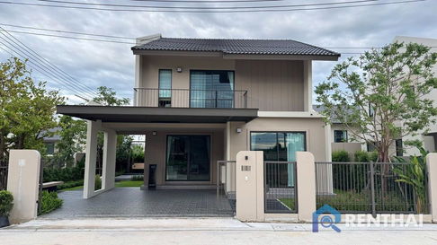 Large single house designed for real living