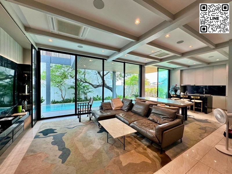 Houses for sale : 📲Line ID @556ryccg 🏡Pool Villa 450 sqm Land 288 sqm 4 Bedroom 1 Maid room The AVA Residence Sukhumvit 77 Fully furnished near sky train MRT Sri Nut