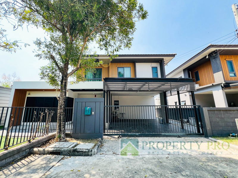 ขายบ้านเดี่ยว : ขาย บ้าน วิรัณยา วงแหวน อ่อนนุช บ้านเดี่ยว แบบ 4 ห้องนอน 61 ตรว 163 ตรม หลังริม ติด กาญจนาภิเษก มอเตอร์เวย์ พระราม 9 เฉลิมพระเกียรติ์ ร.9 : SL25S-009