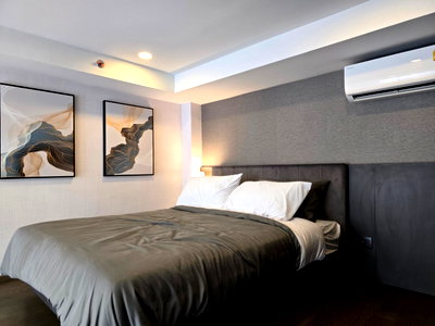 Condos for rent : Park Origin Chula - Samyan 【𝐒𝐄𝐋𝐋 & 𝐑𝐄𝐍𝐓】🔥Luxurious 2-story room, modern style, the heart of the city.🔥Contact Line ID: @hacondo