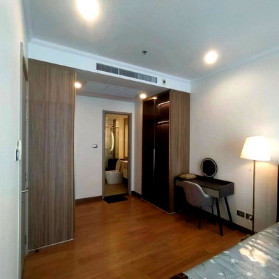 Condos for rent : For Rent Supalai Oriental Sukhumvit 39 Fully Furnished (Near BTS PromPong)