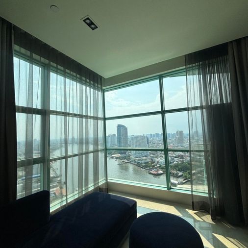 ให้เช่าคอนโด 2 ห้องนอน 250 ตร.ม. ชาเทรียม ริเวอร์ไซด์ คอนโดมิเนียม