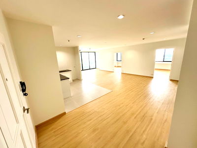 ขายคอนโด : #ขาย   📣📣 คอนโดริมแม่น้ำเจ้าพระยาวิวดี ใจกลางนนทบุรี Riverine Place Condo