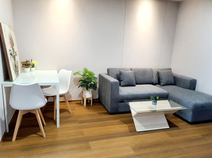 1-bed condo for rent, 35 sqm, Lumpini Condotown Ekachai 48