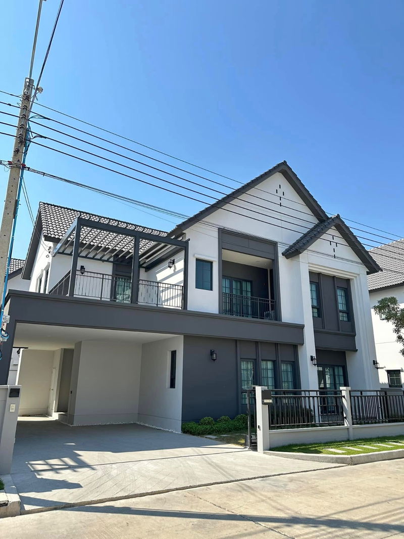 บ้านเดี่ยวให้เช่า : [ เช่า | RENT ] HBN0052📍บ้านเดี่ยวเซนโทร บางนา ( เฟส 2 )📍( Centro Bangna  ) 