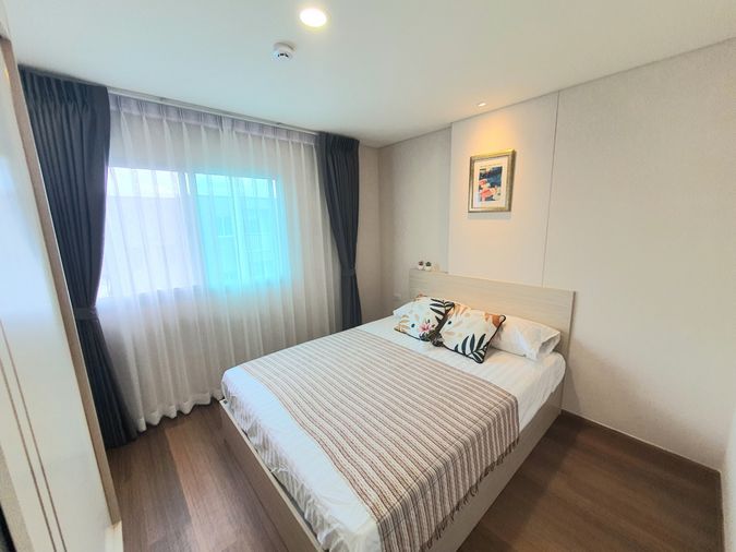 1-bed condo for rent, 35 sqm, Lumpini Condotown Ekachai 48