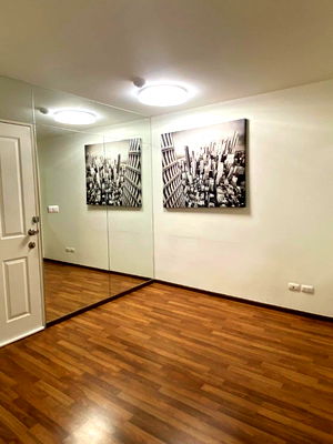 Condos for sale : Condo for sale U Ratchayothin empty room owner sells 