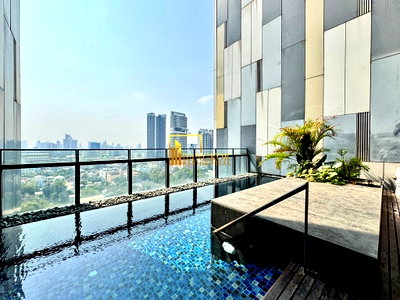 คอนโดให้เช่า :  The Met Sathorn - 3 Bedroom Luxury Condo With Private Pool - BR15820CD