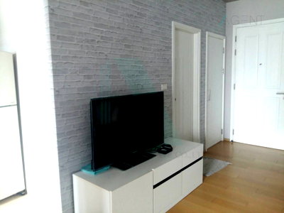 Condos for rent : 📌 For Rent Condo HIVE SATHORN Building 1, Floor 19,1 bed room, Room size 41 sqm