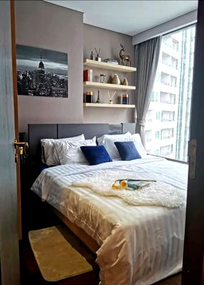 Condos for rent : Urgent rent!! Very good price, high floor, beautiful view The Lumpini 24