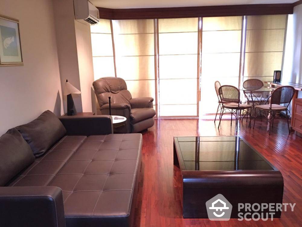 picture 1-BR Condo at Lake Avenue Sukhumvit 16 near BTS Asok (ID 591950) - 1/16