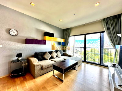 Condos for rent : Noble Reveal - Spacious 2 Bedroom Condo Near BTS Ekkamai - BR6933CD