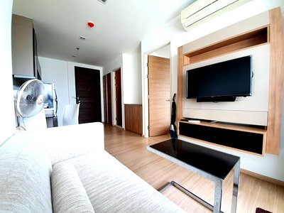 Condos for rent BTS On Nut : 🔥Hot promotion for rent🔥 private corner unit at Rhythm Sukhumvit 50