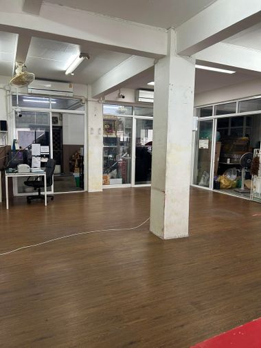 ให้เช่าโฮมออฟฟิศ 100 ตร.ม. เขตราชเทวี