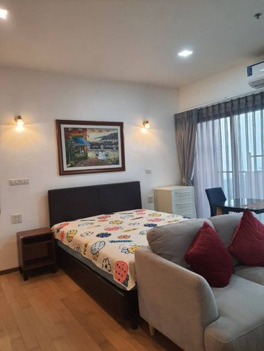 ให้เช่าคอนโดมิเนียม Noble Reveal