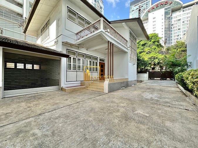 ให้เช่าบ้านเดี่ยว 3 ห้องนอน 300 ตร.ม. 75 ตร.ว. เขตวัฒนา