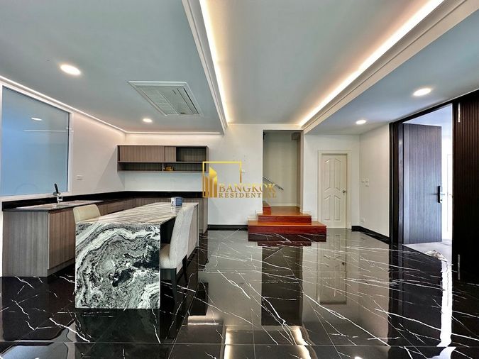 4-bed townhouse for rent, 320 sqm, 80 sq wah, Baan Klang Krung Thonglor