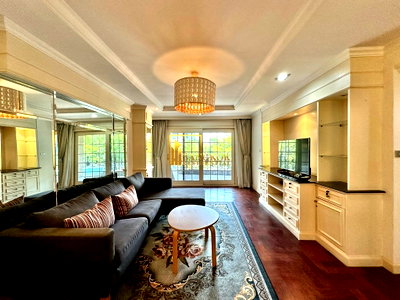 คอนโดให้เช่า : NS Park - Superb 3 Bedroom Condo in Phrom Phong - BR18270CD