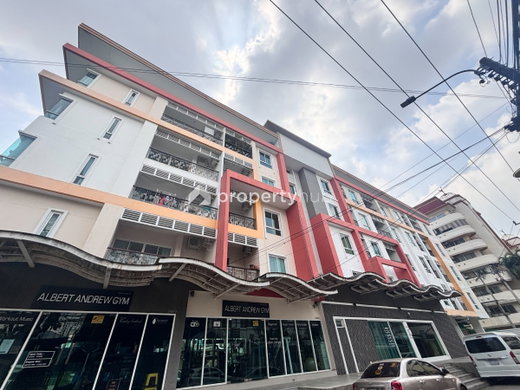 Project Centrio Condominium Picture - 3/15