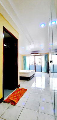Condos for sale : For sale: Ratchada Home Condo, Soi Inthamara 49 (Ratchada Alley 17), size 28 sq m., price 1,490,000, fully furnished room